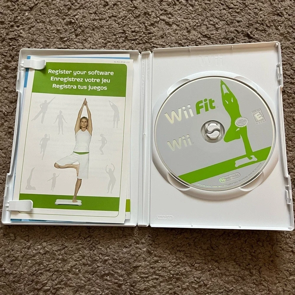 Wii Fit for Wii no board - Picture 3 of 5